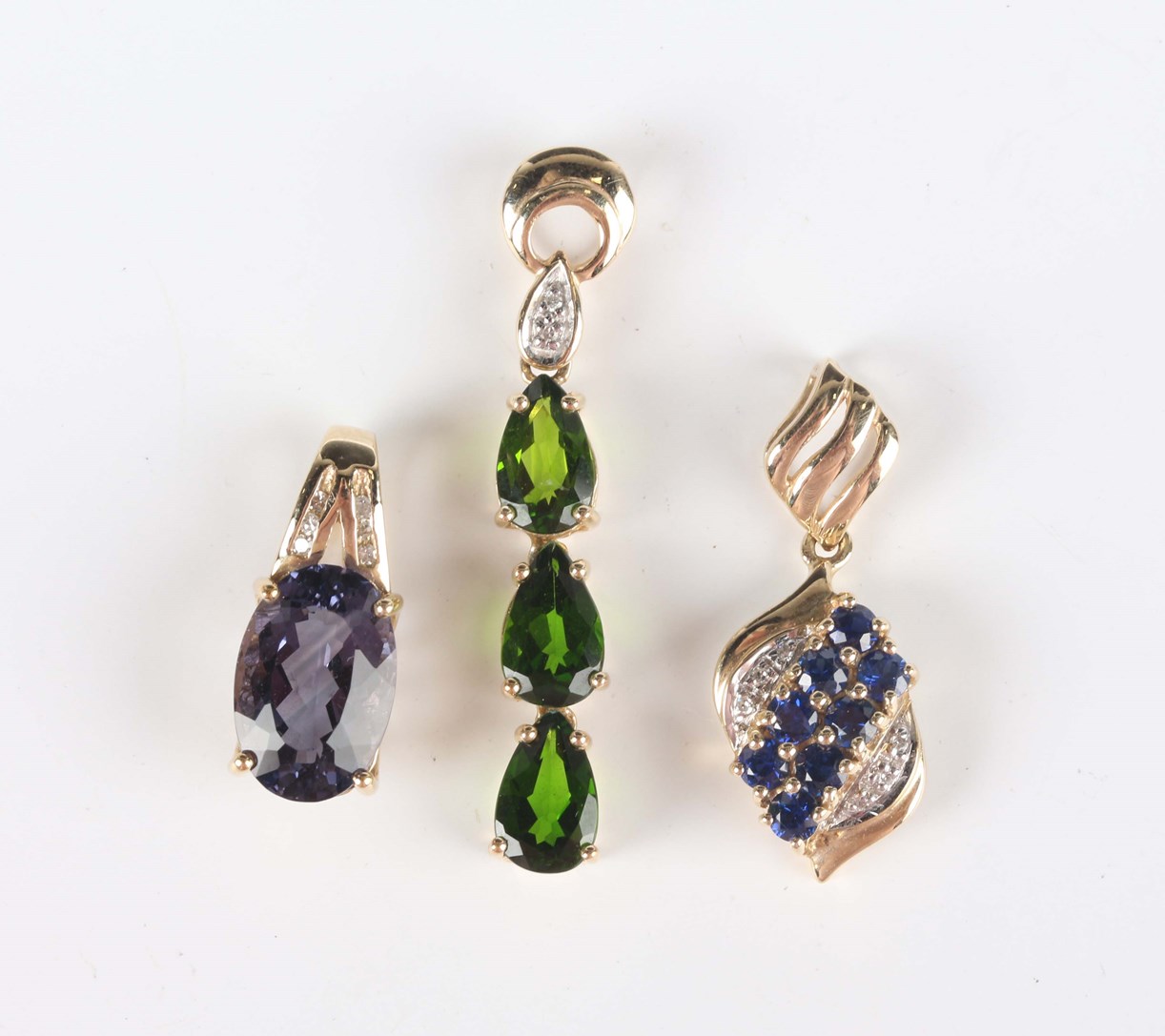 LOT 633