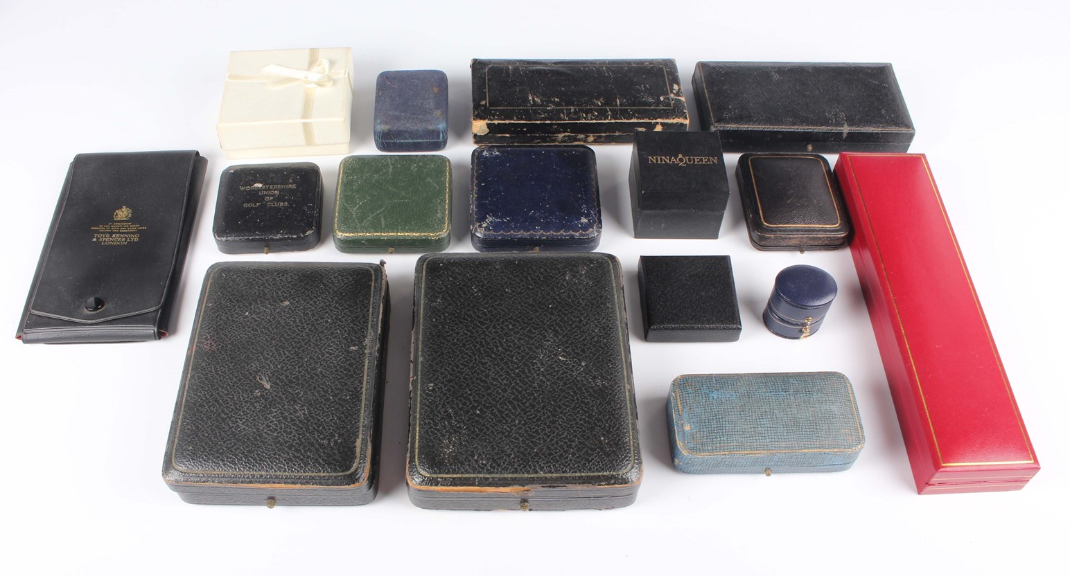 LOT 642