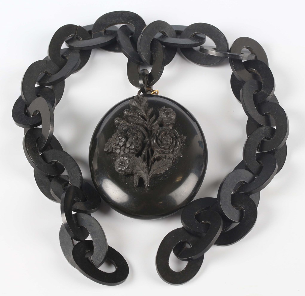 LOT 786