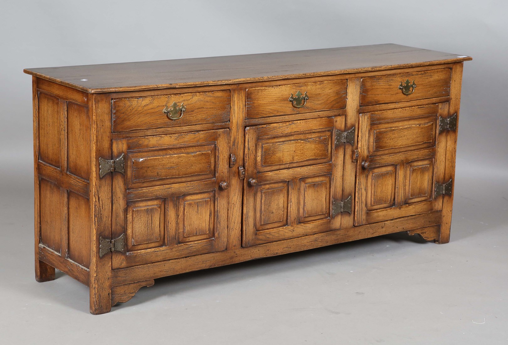LOT 2033
