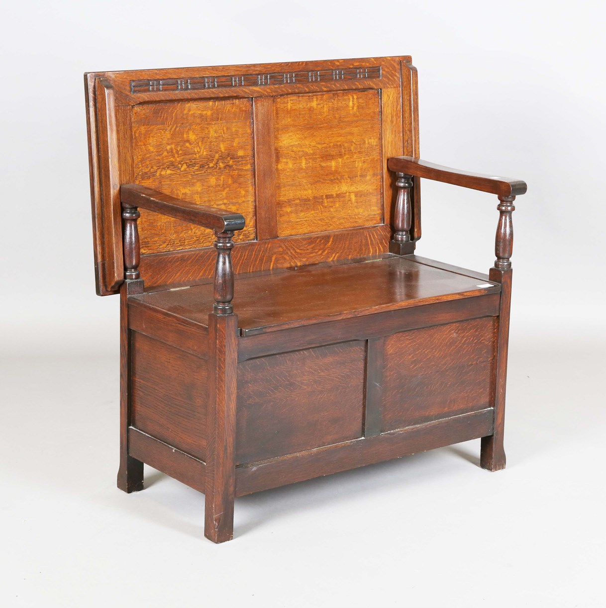 LOT 2051
