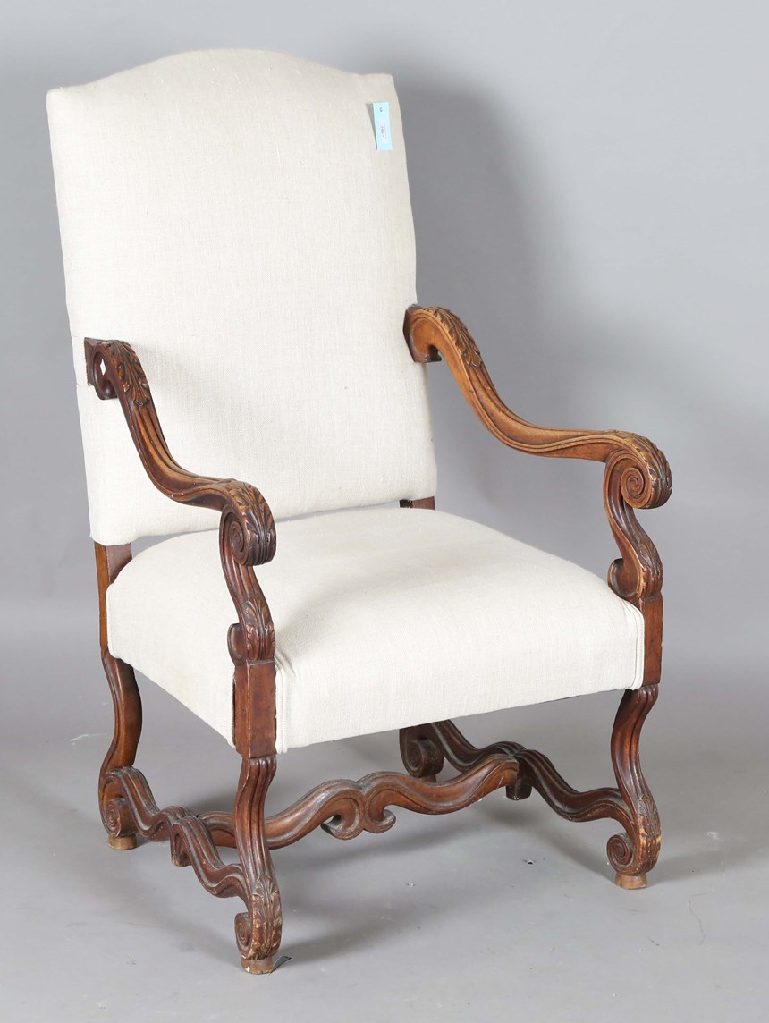 LOT 2067