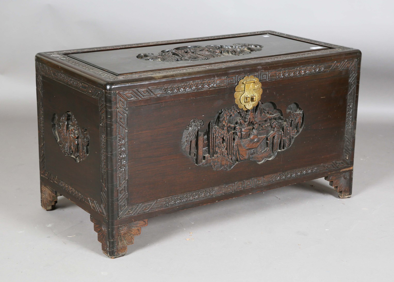 LOT 2081