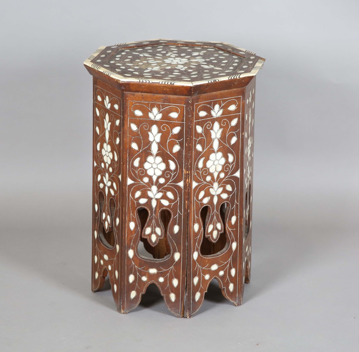 LOT 2125