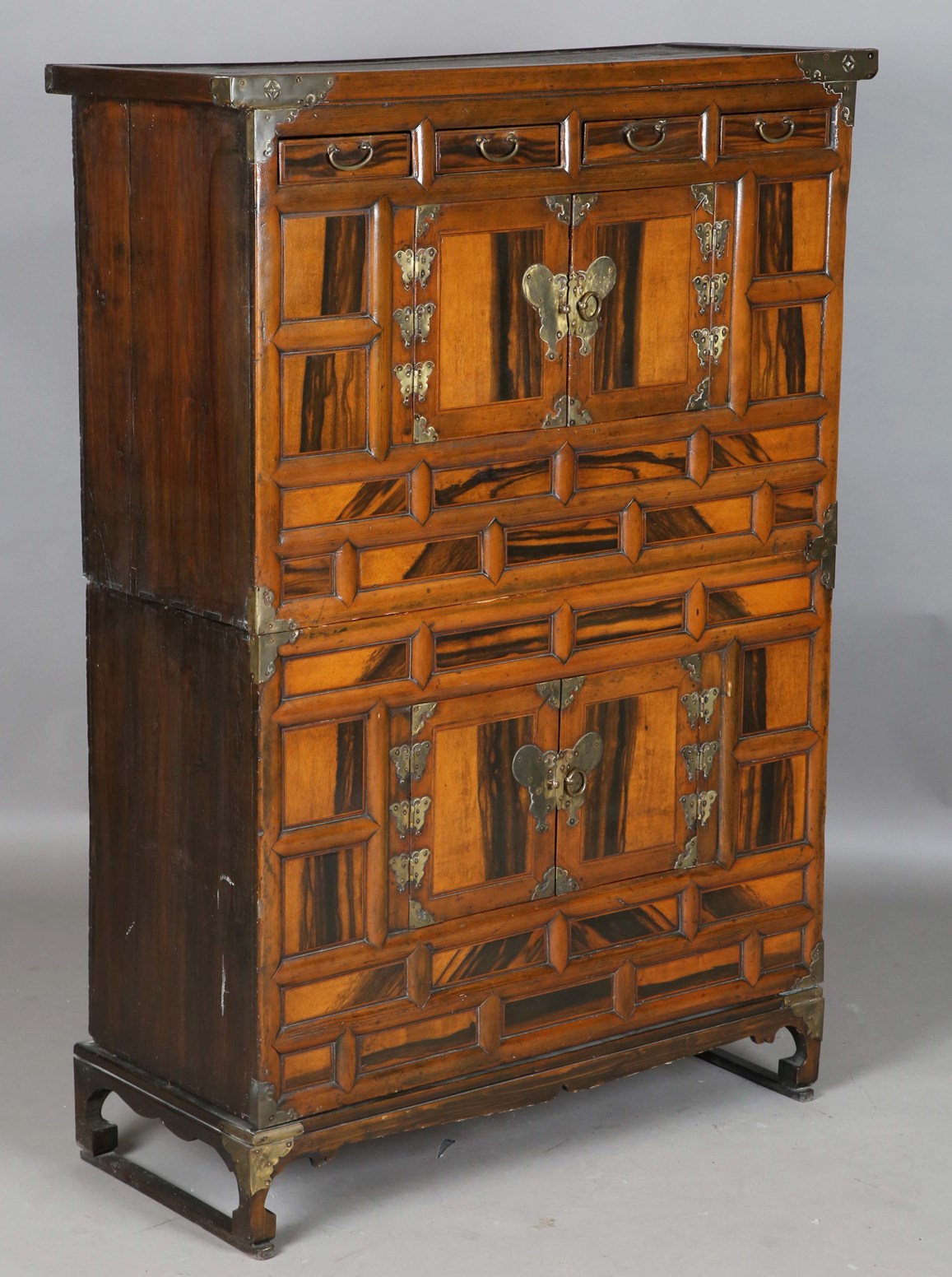 LOT 2172