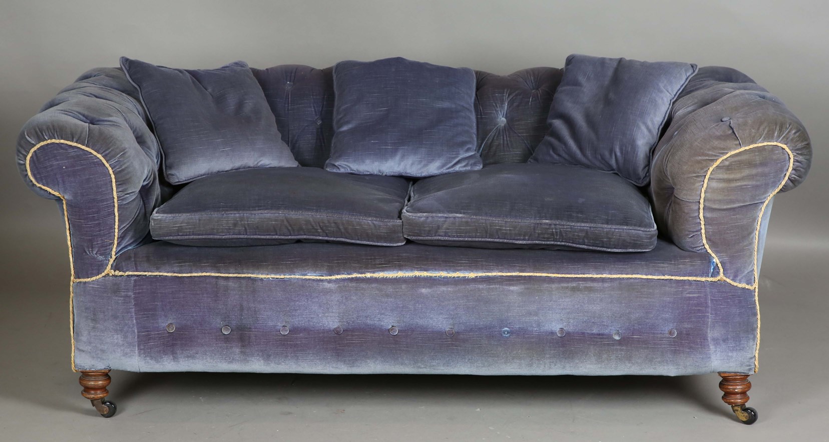 LOT 2183