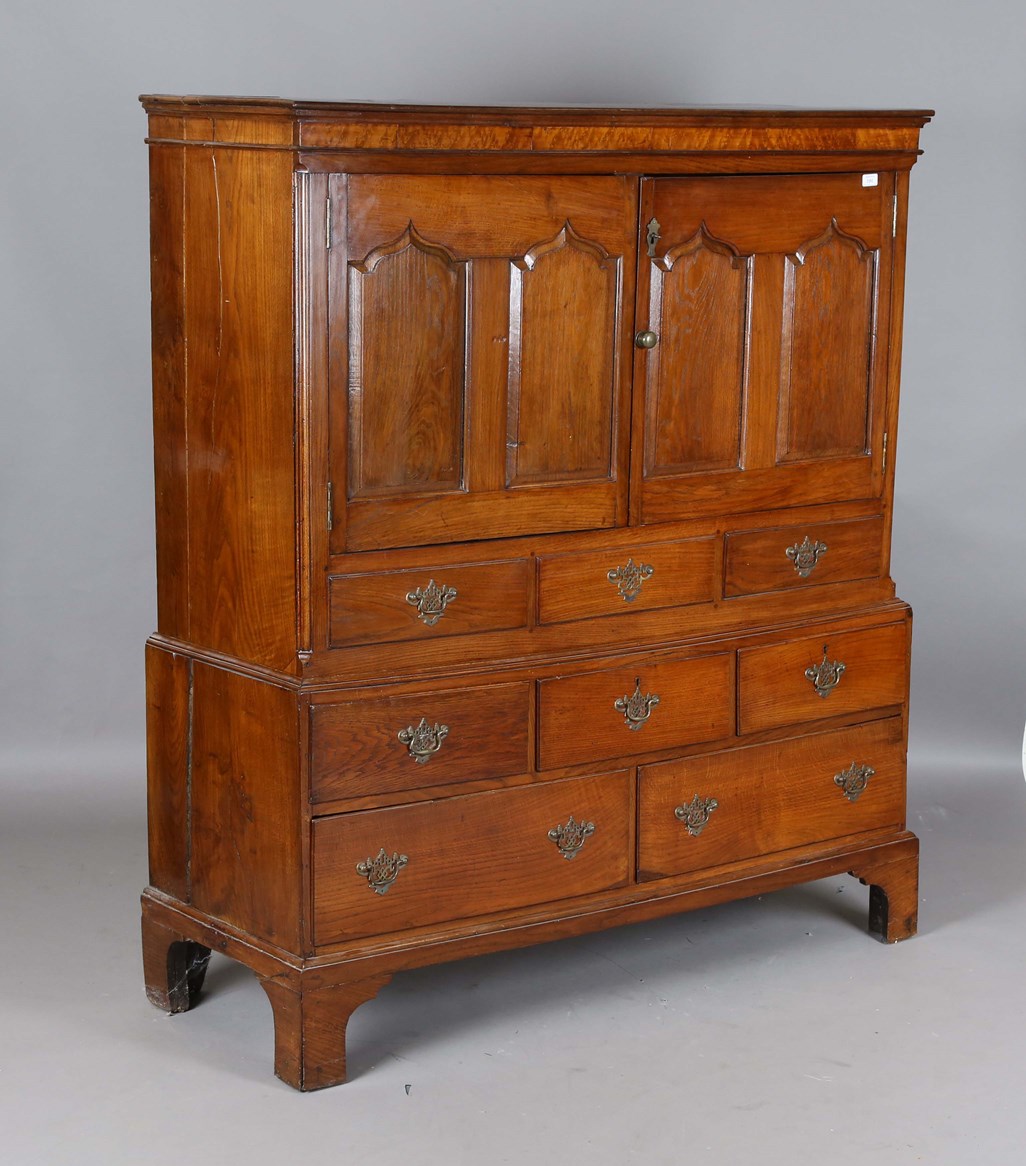 LOT 2202