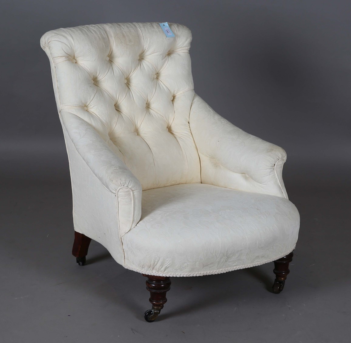LOT 2204