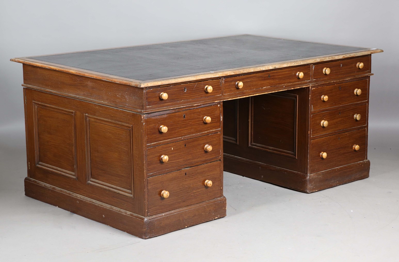 LOT 2210