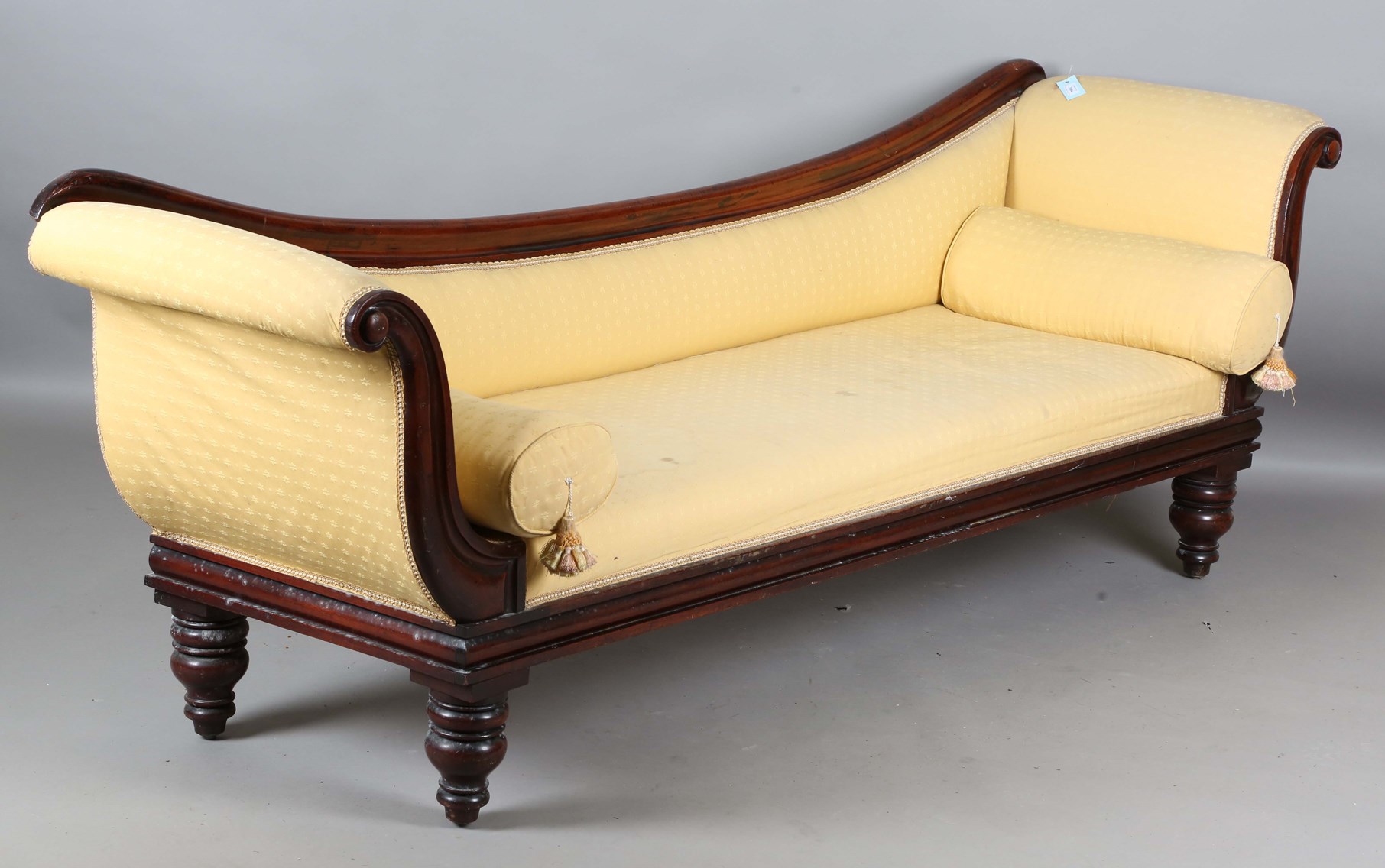 LOT 2216