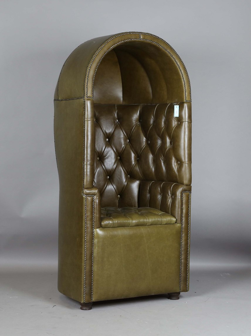 LOT 2218