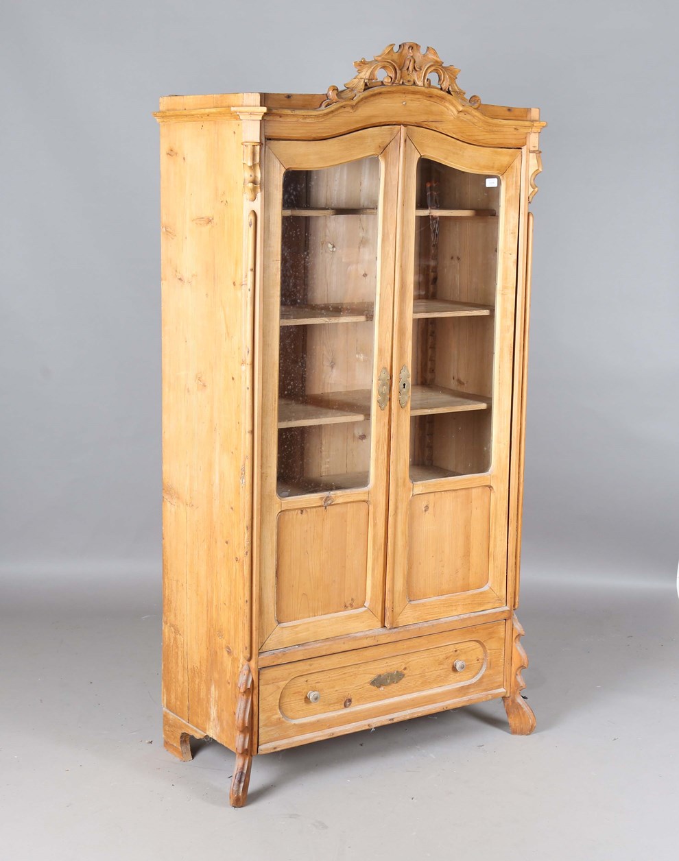 LOT 2229