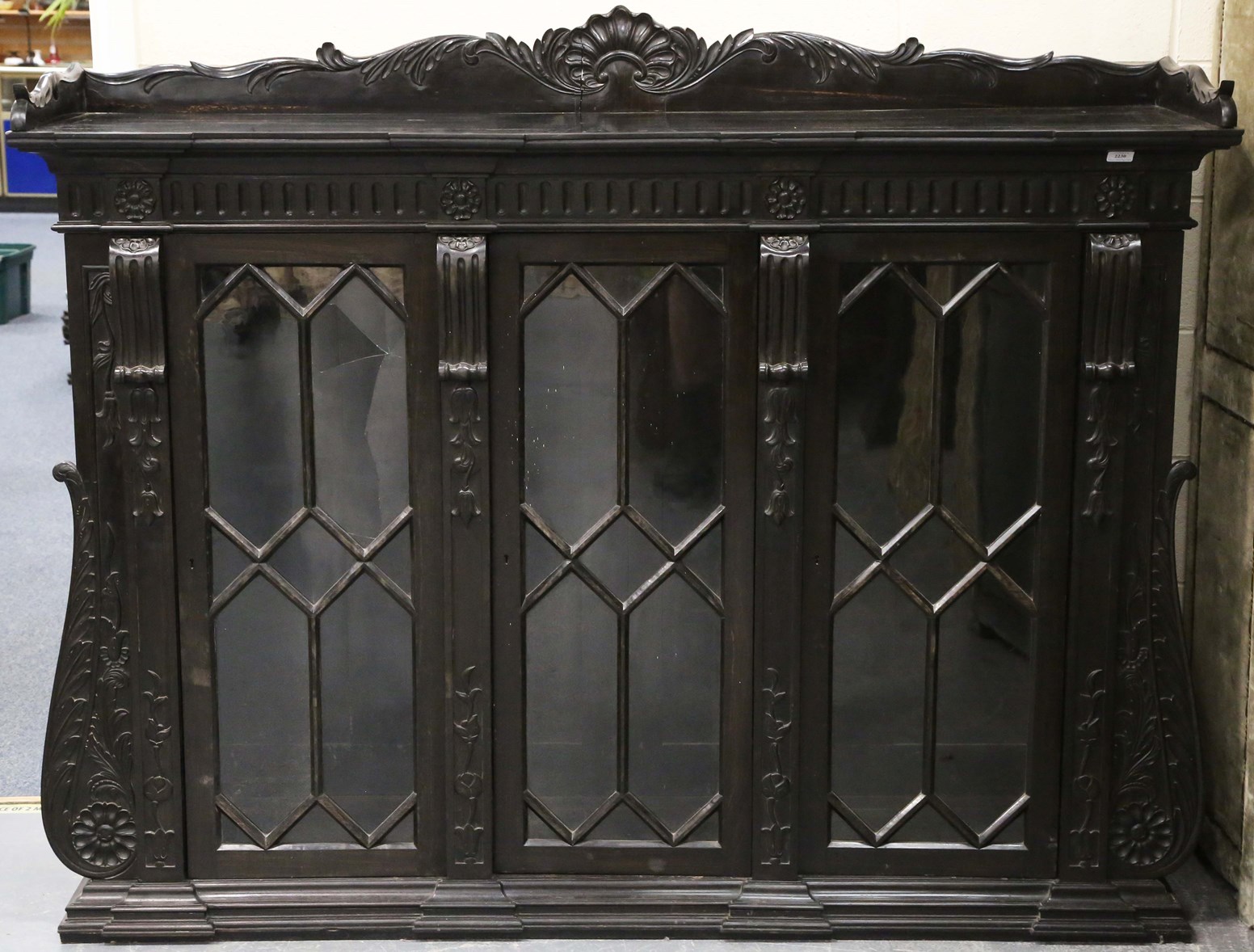LOT 2230