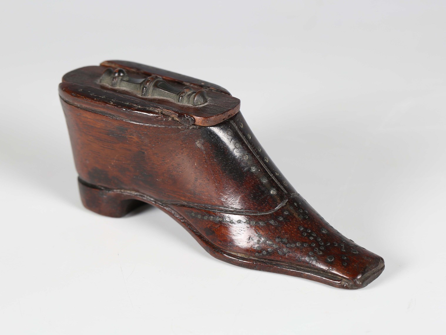 LOT 2301
