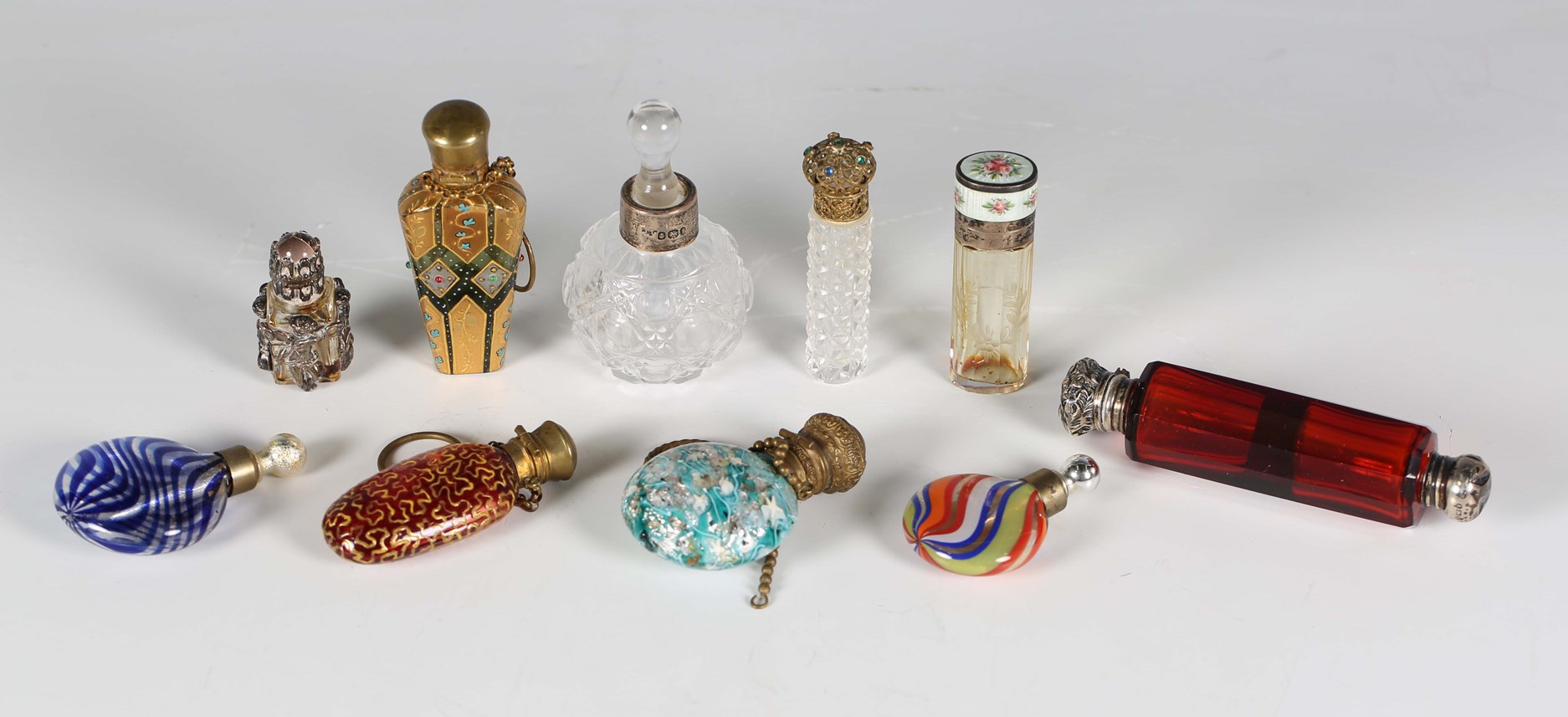 LOT 2319