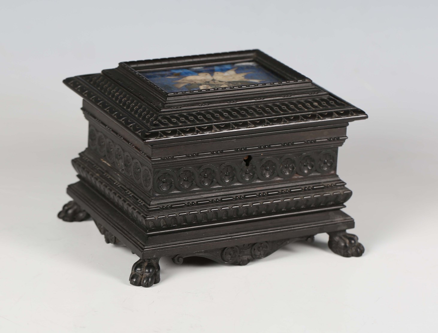 LOT 2332
