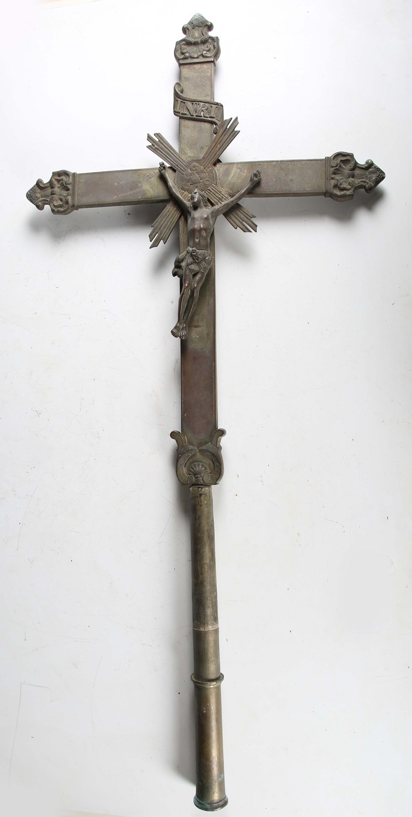 LOT 2582
