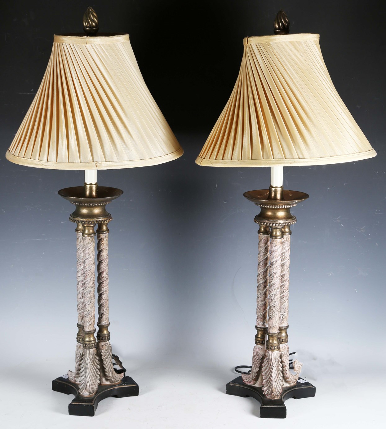 LOT 2583