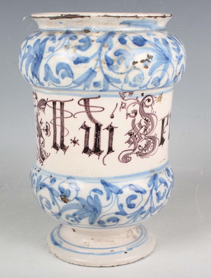 LOT 1493