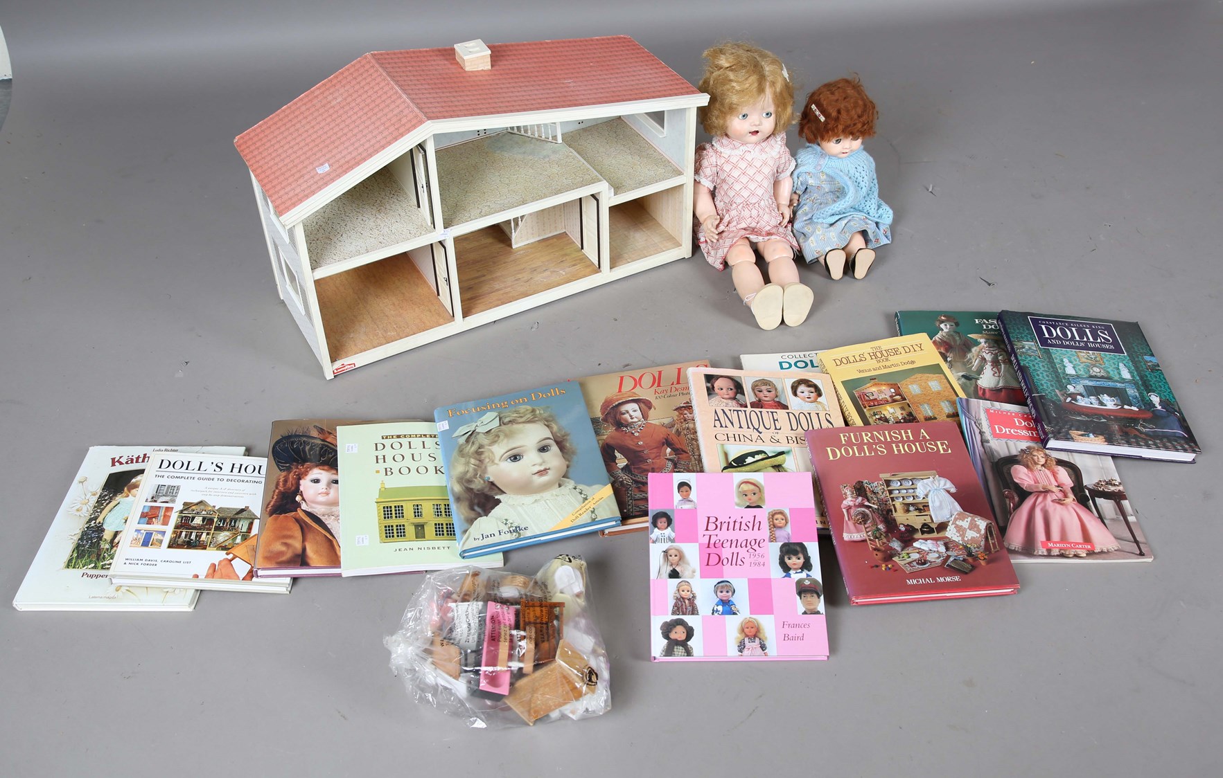 LOT 225