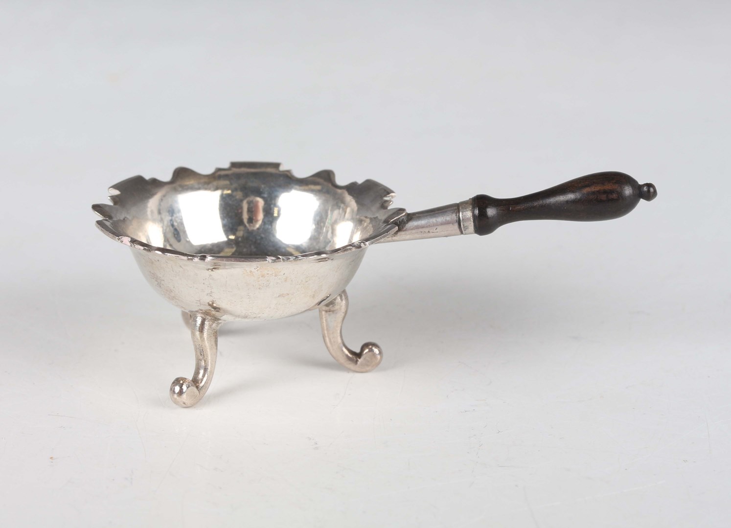 LOT 290