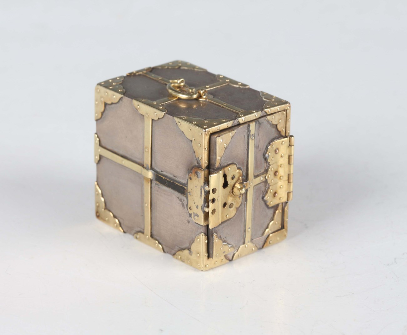 LOT 315