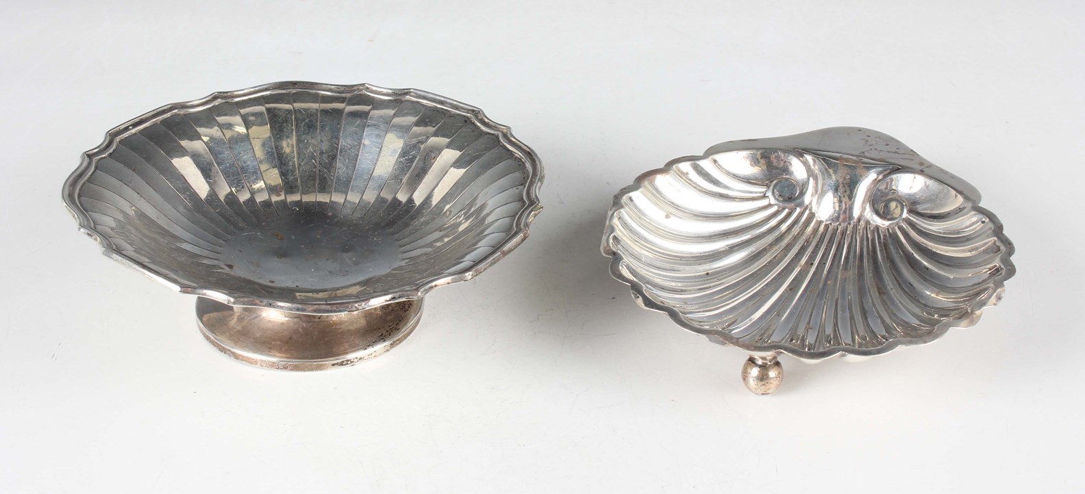 LOT 394