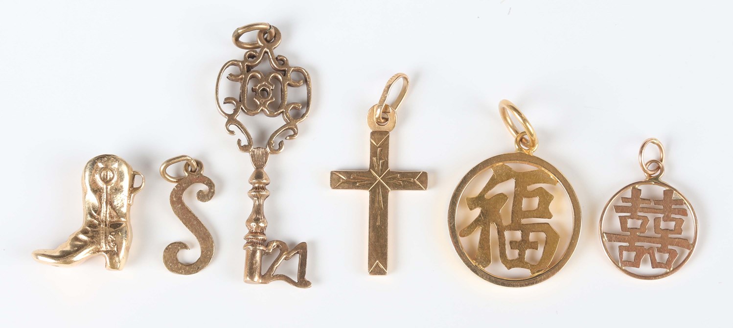 LOT 528