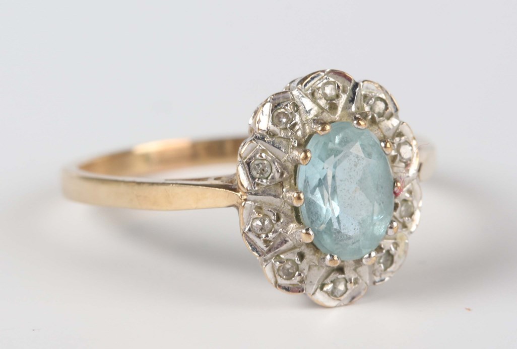 LOT 592