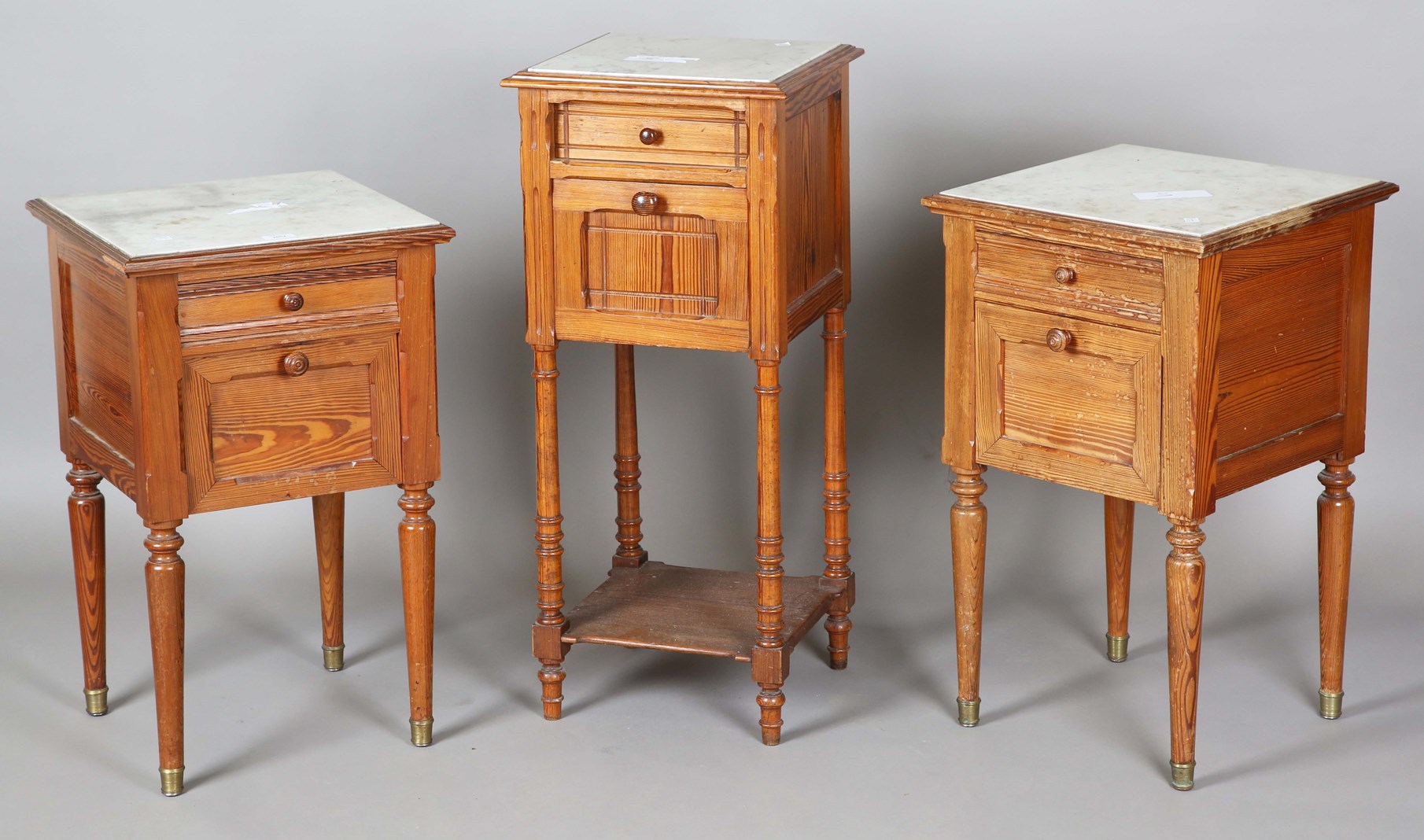 LOT 2052