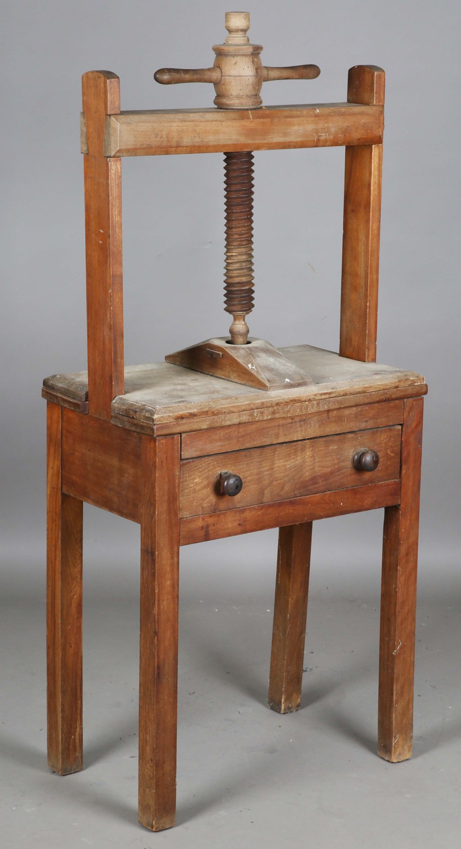 LOT 2189