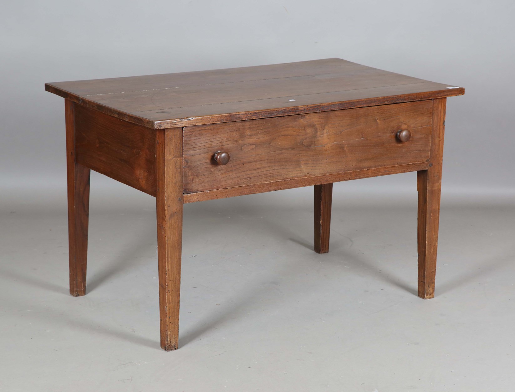 LOT 2219