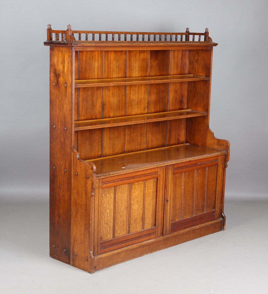 LOT 2304