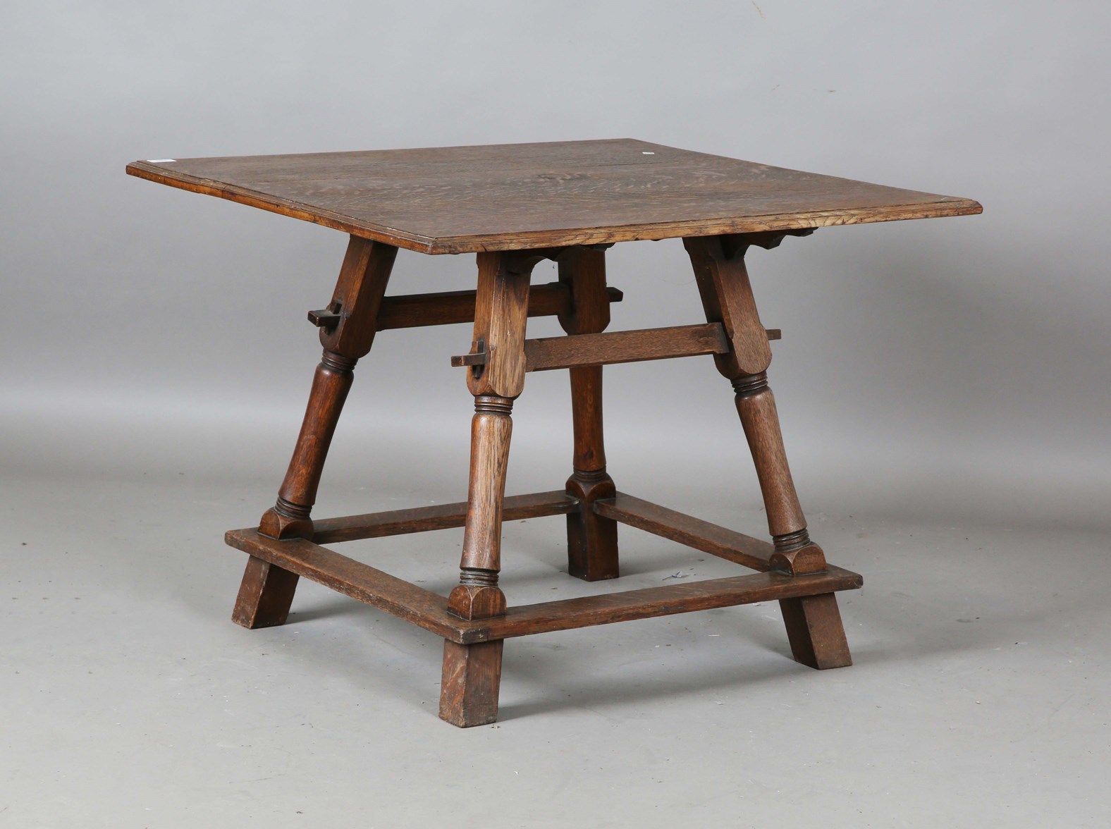 LOT 2305