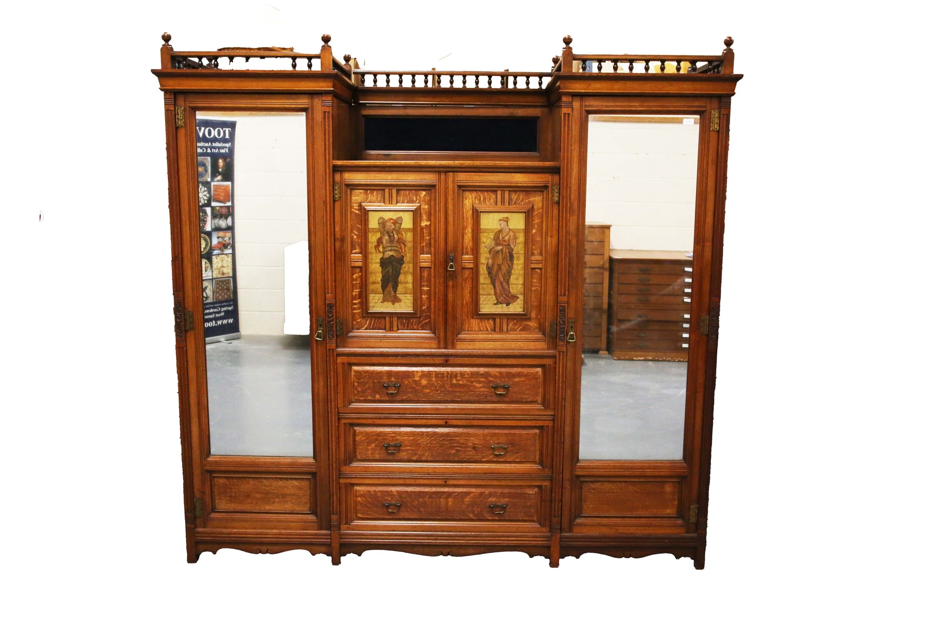 LOT 2320