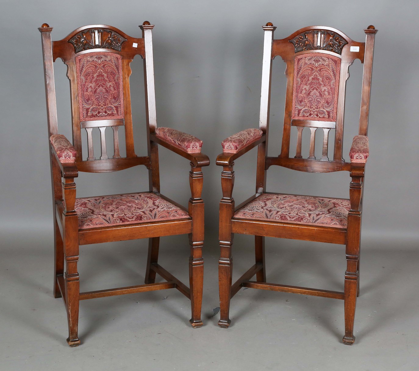 LOT 2332
