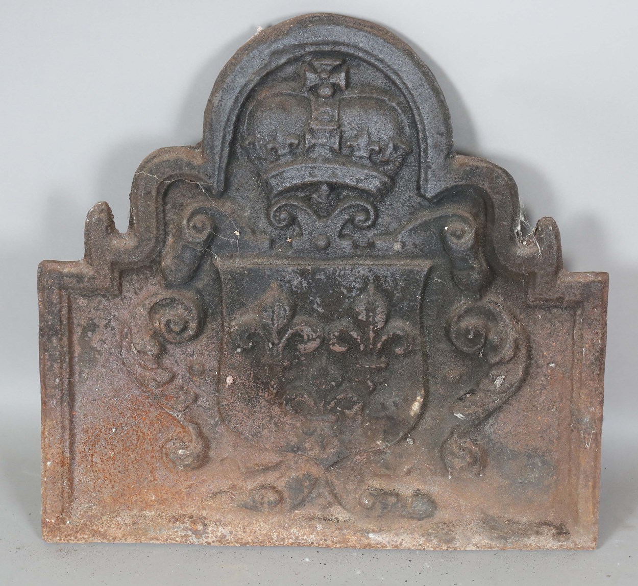 LOT 2588