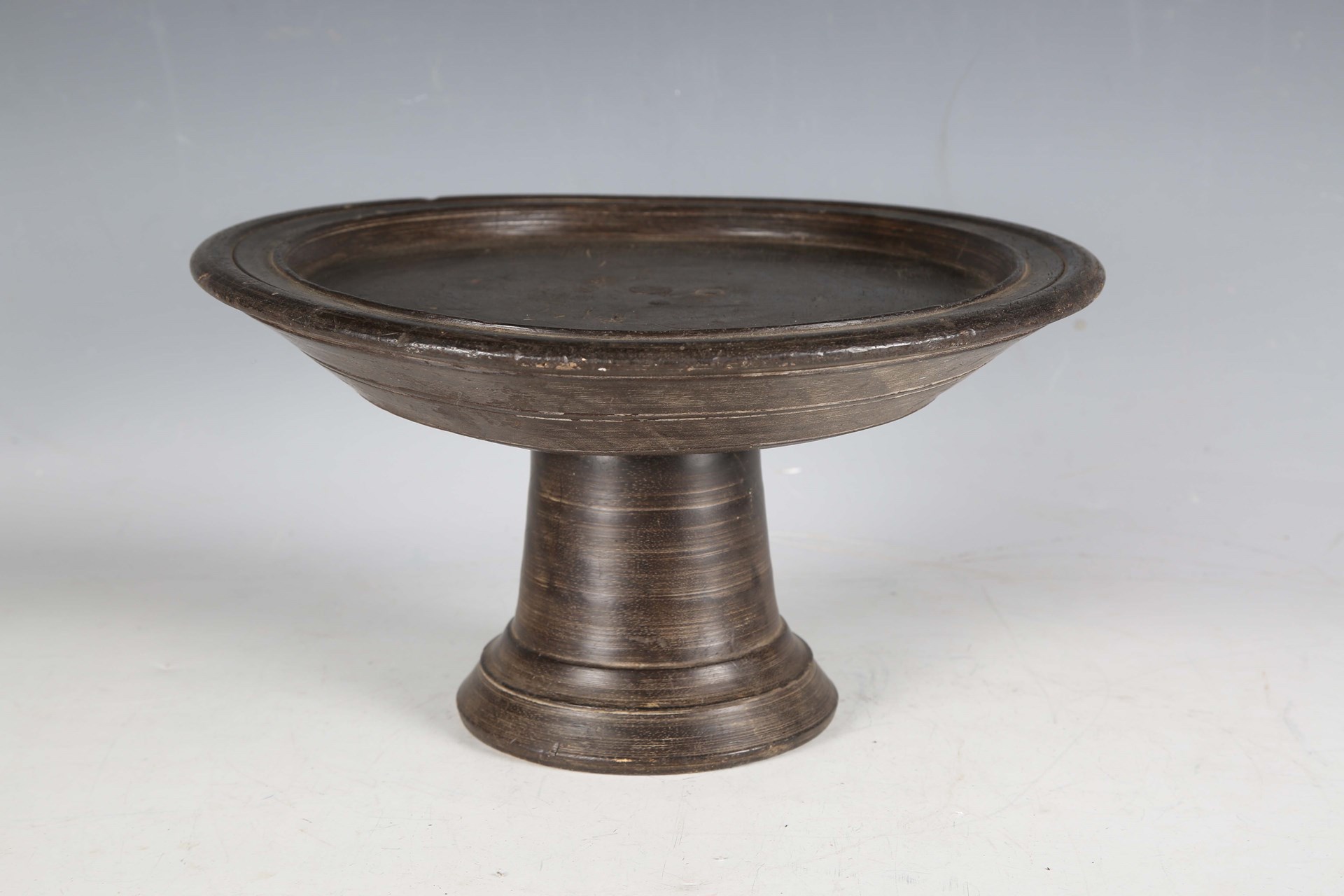 LOT 2591