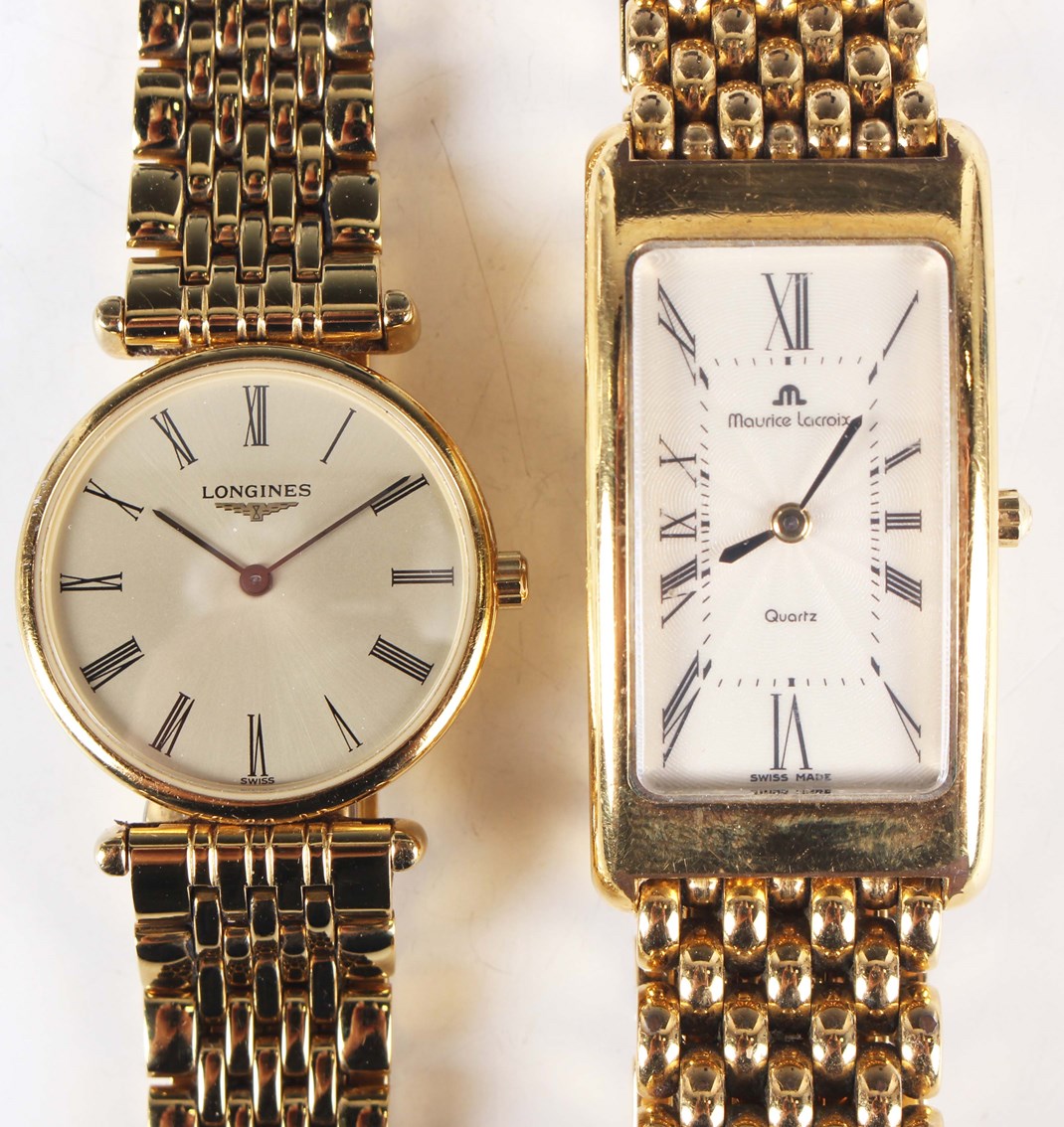 LOT 1048