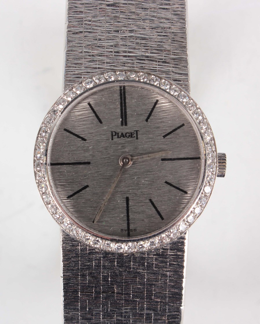 LOT 1095