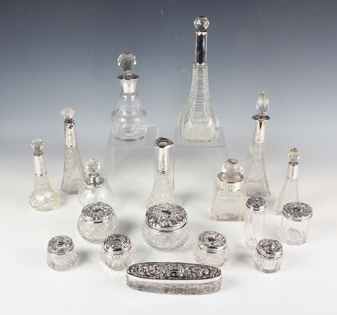 LOT 339