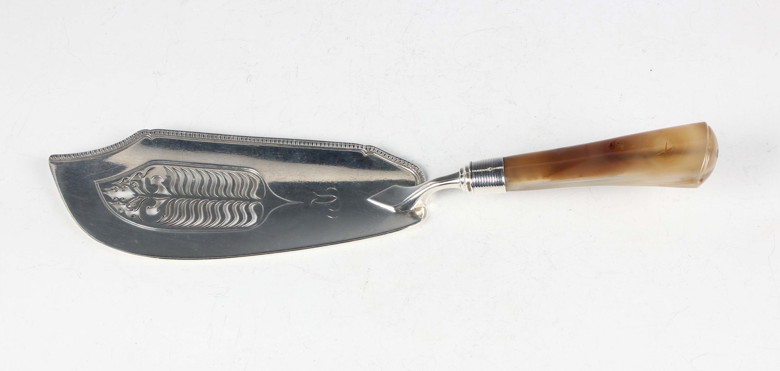 LOT 487