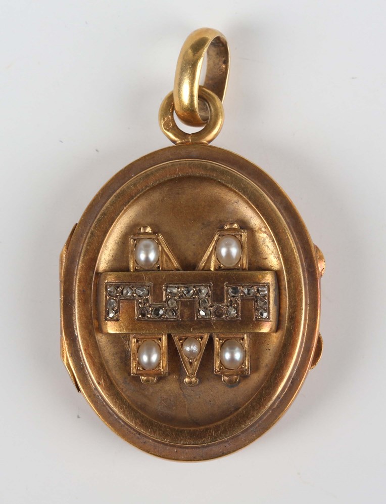 LOT 541