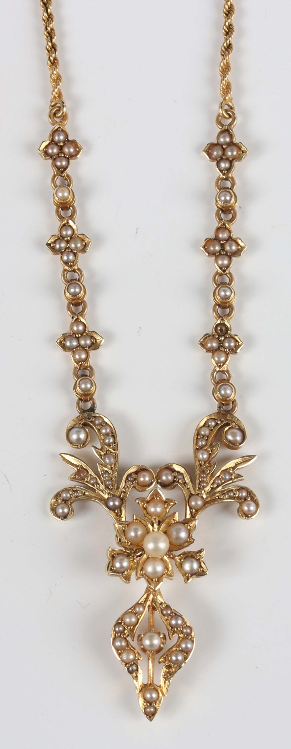 LOT 577