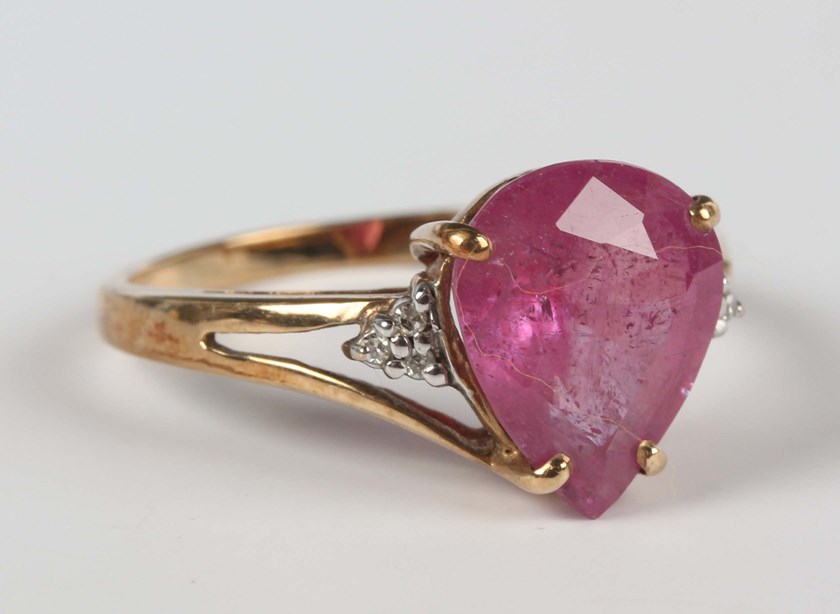LOT 625