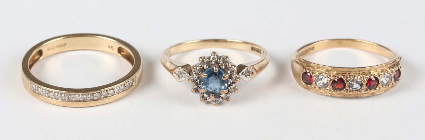 LOT 736