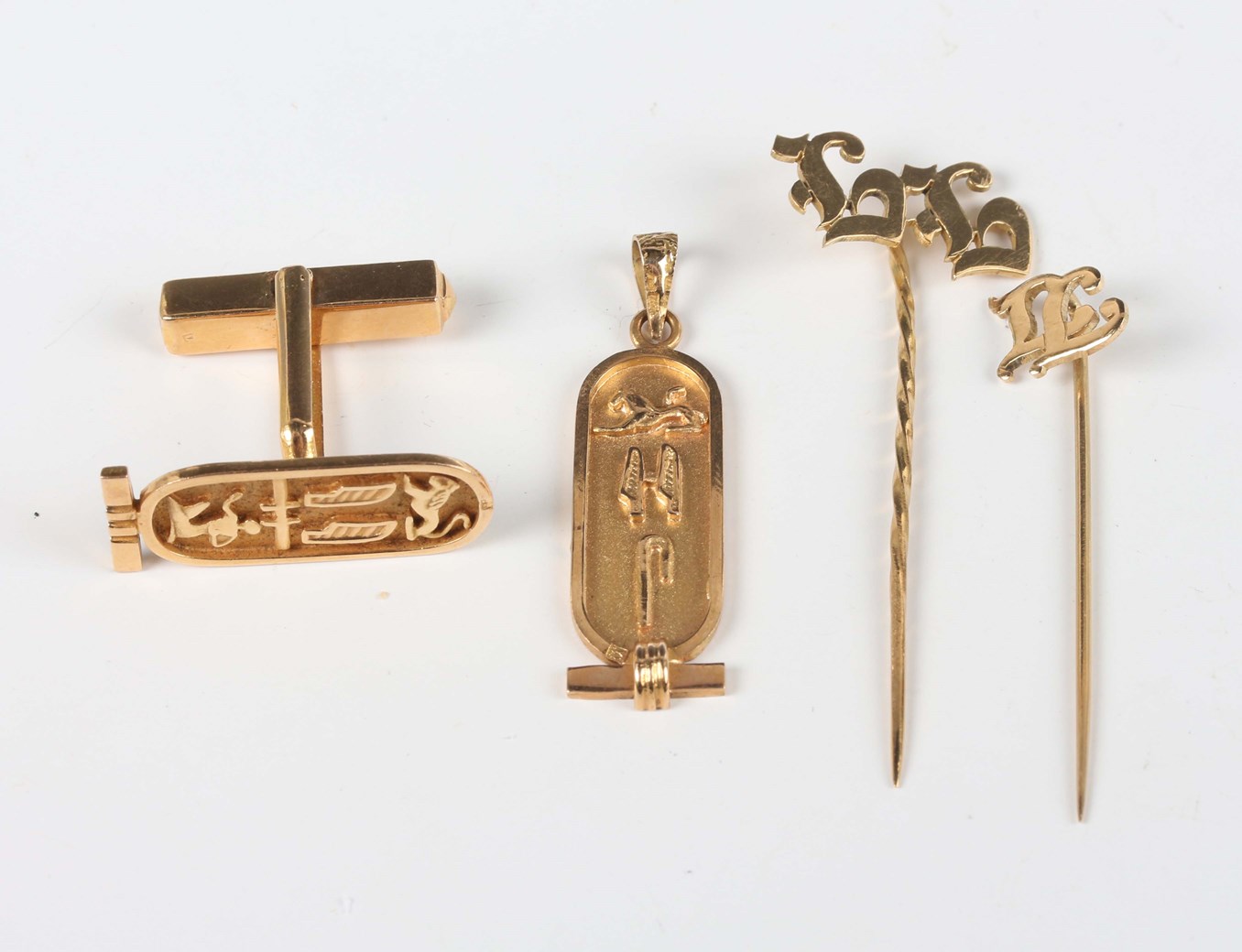 LOT 774