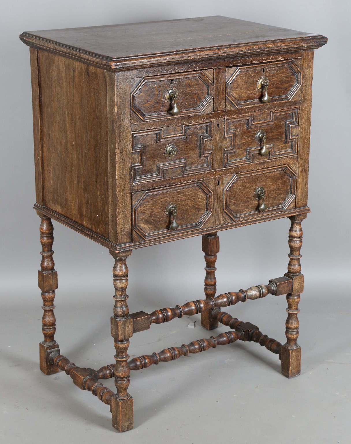 LOT 2064