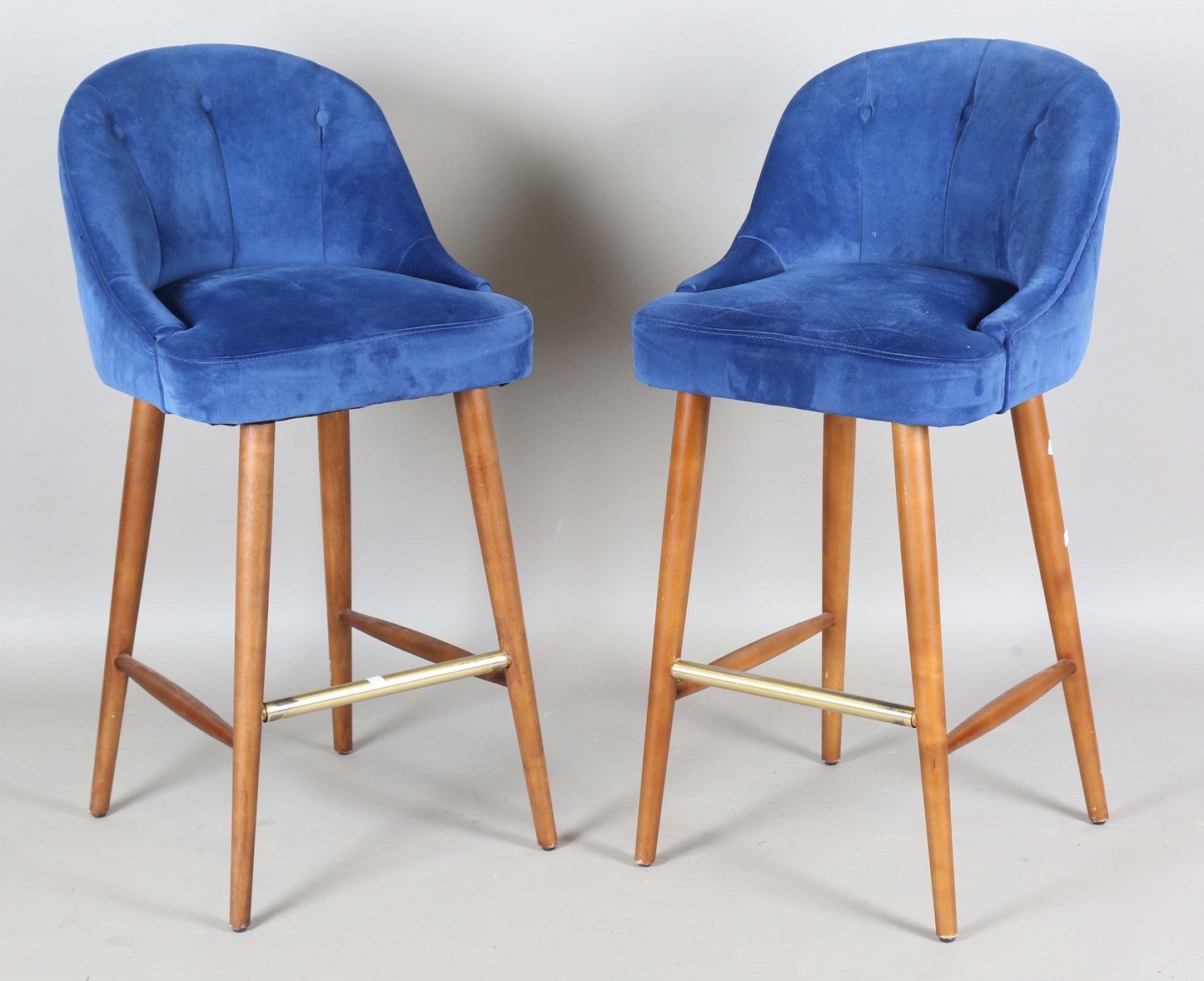 LOT 2102