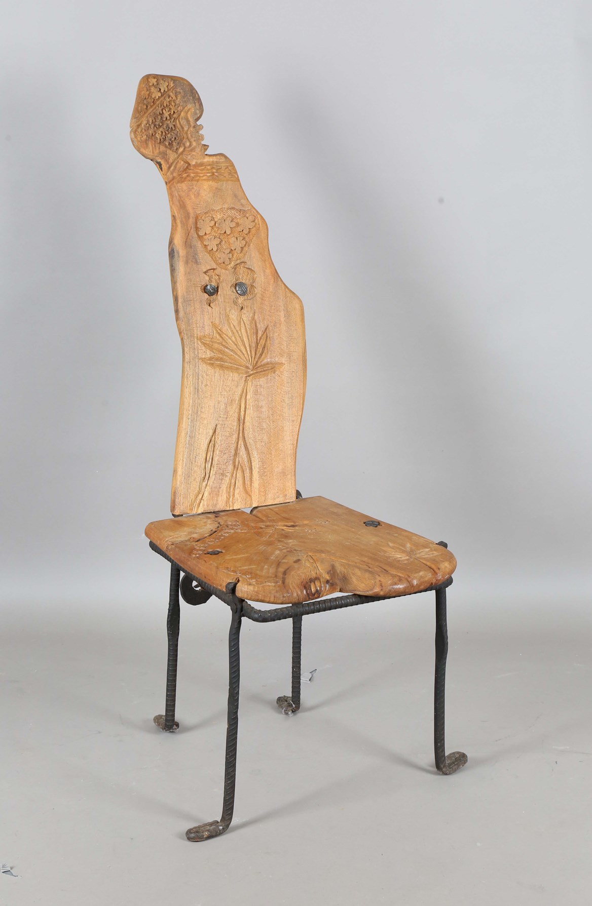 LOT 2104